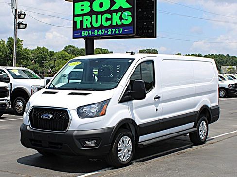 Used 2025 Ford Transit 250 Low Roof w/ Exterior Upgrade Package RWD image 2