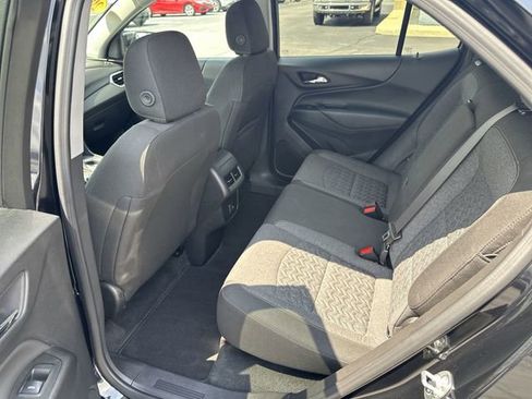 Used 2024 Chevrolet Equinox LT image 11