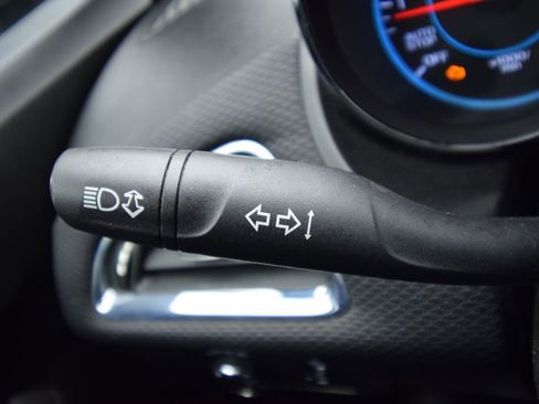 Used 2017 Chevrolet Cruze LT w/ Convenience Package image 30