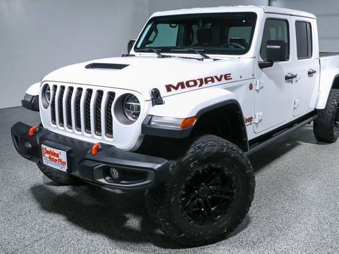 Used 2021 Jeep Gladiator Mojave AWD/4WD image 31