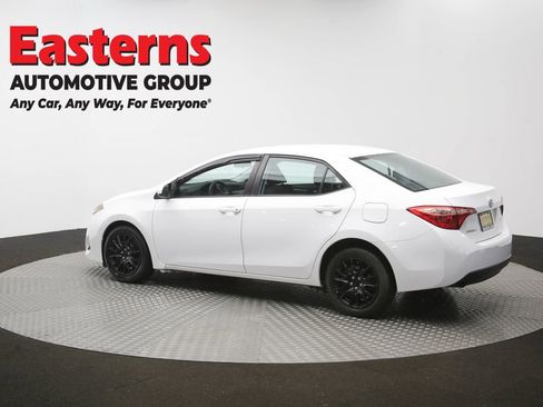 Used 2019 Toyota Corolla LE FWD image 62