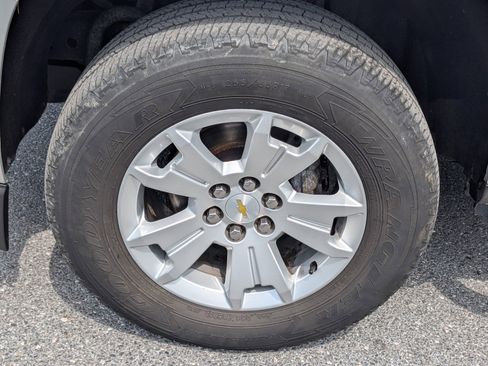 Used 2020 Chevrolet Colorado LT RWD image 10