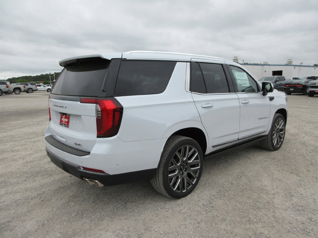 New 2026 GMC Yukon Denali Ultimate AWD/4WD image 4