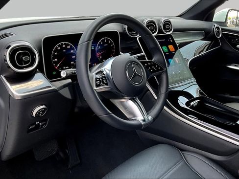 New 2025 Mercedes-Benz GLC 300 image 10