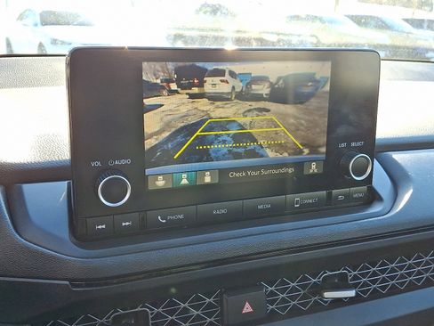 Certified 2023 Honda Accord EX image 24