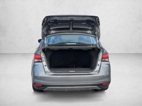 Used 2025 Nissan Versa SV image 7