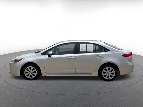 Used 2023 Toyota Corolla LE FWD image 10