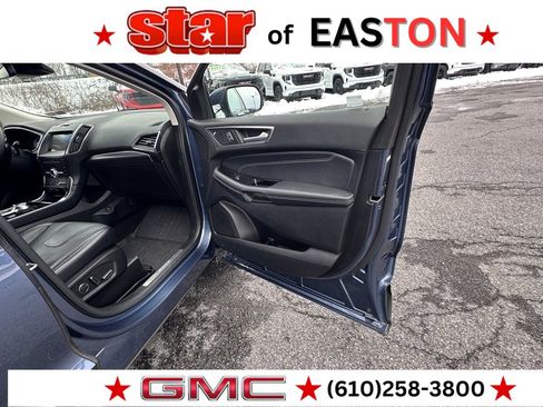 Used 2019 Ford Edge Titanium w/ Equipment Group 301A image 11