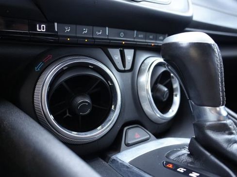 Used 2020 Chevrolet Camaro LT RWD image 14