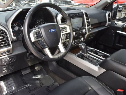 Used 2019 Ford F150 Lariat w/ Equipment Group 502A Luxury image 34