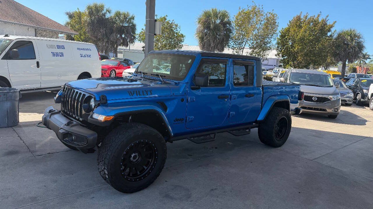Used 2021 Jeep Gladiator Sport AWD/4WD image 9
