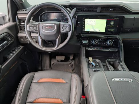 Used 2024 GMC Sierra 2500 AT4 w/ Technology Package AWD/4WD image 30