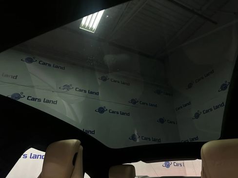 Used 2020 Porsche Taycan Turbo S image 43