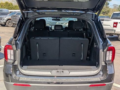 New 2026 Ford Explorer ST-Line image 30