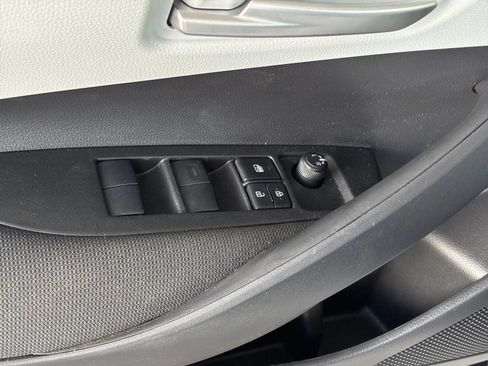 Used 2026 Toyota Corolla SE FWD image 26