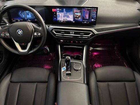 Used 2023 BMW i4 eDrive35 w/ Premium Package RWD image 16