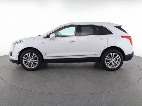 Certified 2023 Cadillac XT5 Premium Luxury FWD image 4
