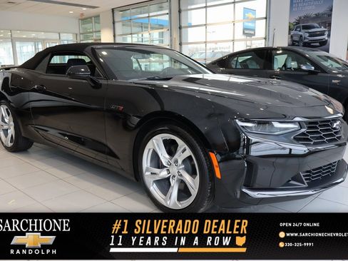 Used 2023 Chevrolet Camaro LT w/ Technology Package image 1