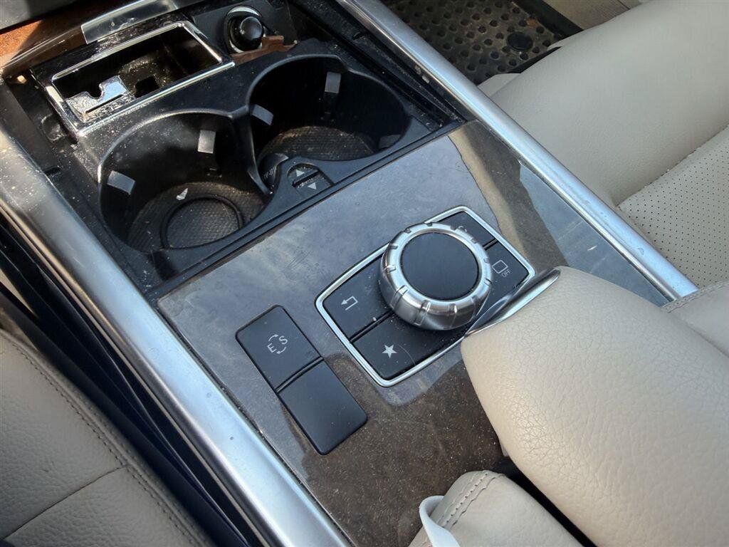 Used 2016 Mercedes-Benz E 350 4MATIC Wagon image 9