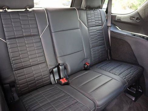 Used 2024 Cadillac Escalade Sport Platinum image 30