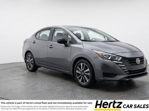 Used 2025 Nissan Versa SV FWD image 1