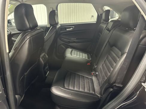 Used 2020 Ford Edge SEL AWD/4WD image 10