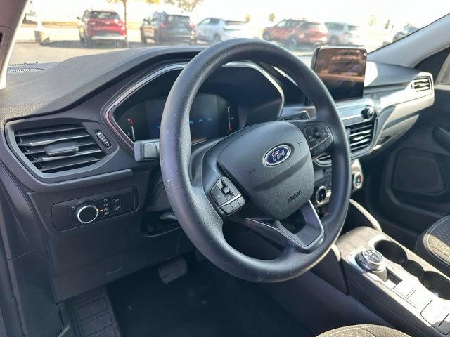 Used 2025 Ford Escape Active FWD image 9