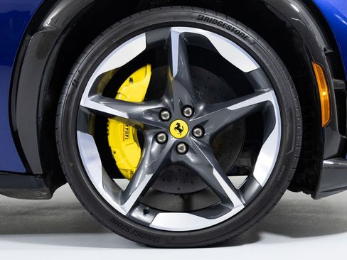 Used 2024 Ferrari Purosangue image 22