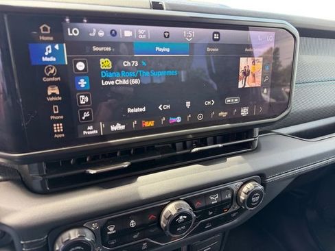 Certified 2024 Jeep Wrangler Unlimited Rubicon 4xe w/ Convenience Group AWD/4WD image 20
