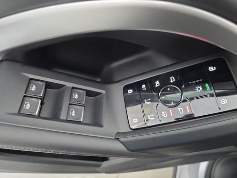 New 2025 Audi Q5 Premium image 27