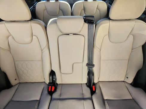 New 2026 Volvo XC90 T8 Plus image 14