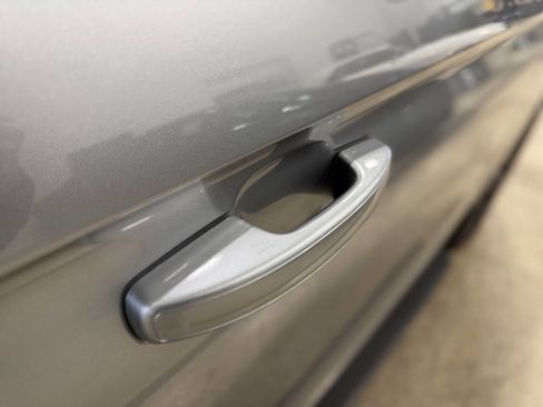 Used 2024 Ford Expedition Max XLT image 15