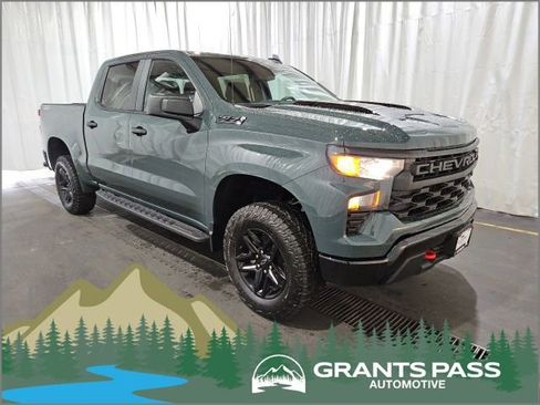 New 2026 Chevrolet Silverado 1500 Custom Trail Boss w/ LPO, Dark Essentials Package AWD/4WD image 1