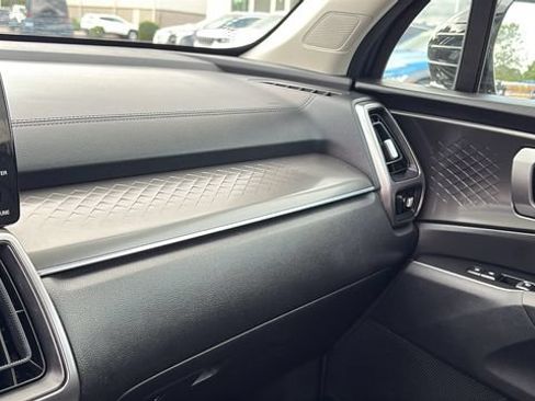 Used 2022 Kia Sorento S FWD image 23