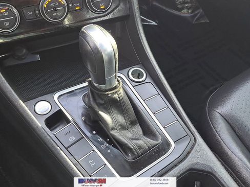 Used 2019 Volkswagen Jetta R-Line image 20