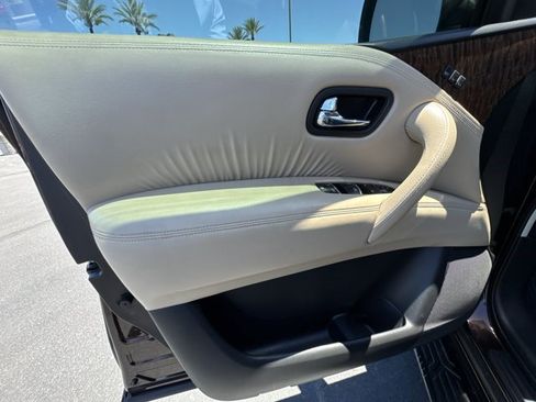 Used 2018 Nissan Armada SL w/ Moonroof Package AWD/4WD image 23