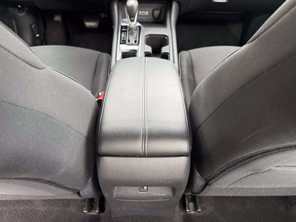 Used 2025 Nissan Sentra SV FWD image 31