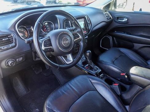 Used 2018 Jeep Compass Limited w/ Navigation Group image 11