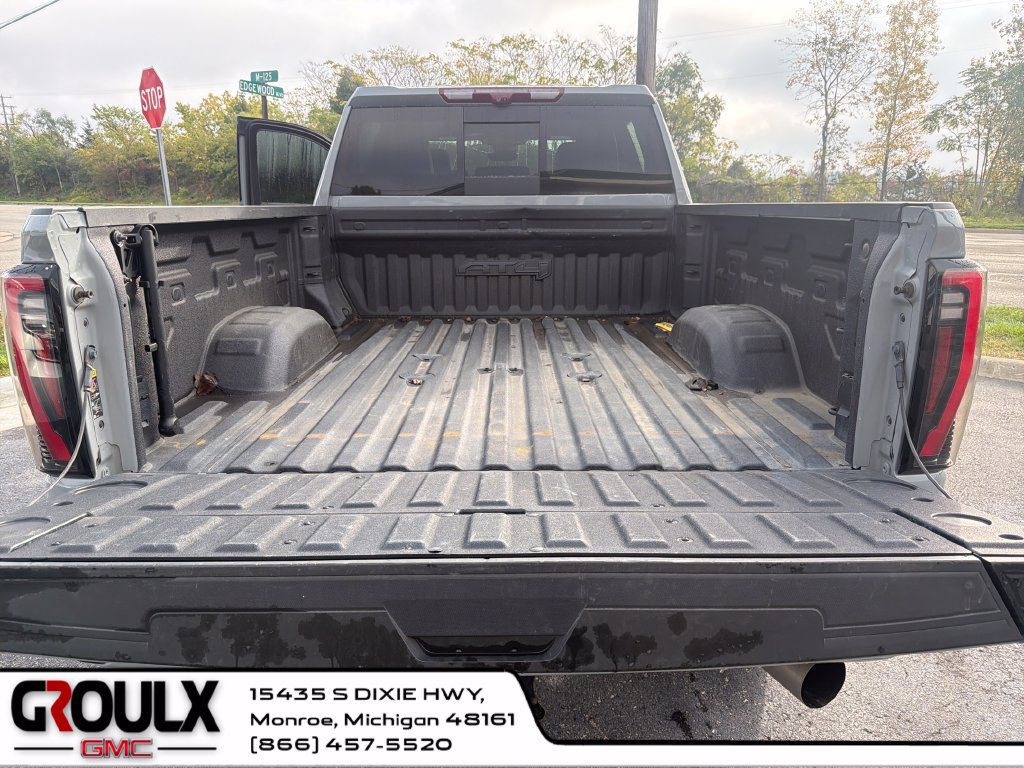 Used 2024 GMC Sierra 2500 AT4 w/ AT4 Premium Plus Package AWD/4WD image 22
