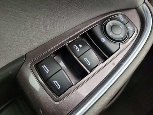 Used 2016 Chevrolet Malibu LT FWD image 27