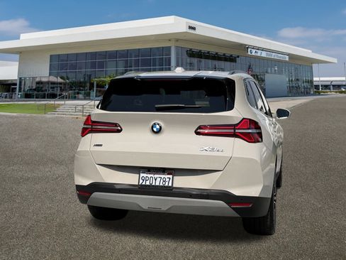 Used 2025 BMW X3 xDrive30i w/ Convenience Package image 11