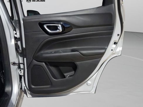 New 2026 Jeep Compass Latitude AWD/4WD image 28