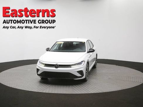 Used 2025 Volkswagen Jetta Sport FWD image 52