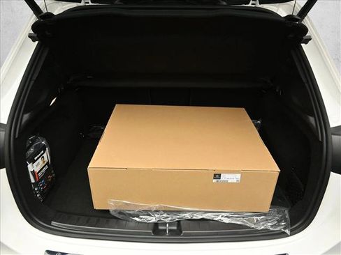 New 2026 Mercedes-Benz GLA 250 4MATIC image 24