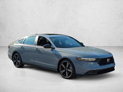 Certified 2024 Honda Accord Sport image 3