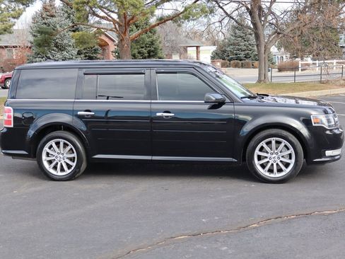 Used 2018 Ford Flex Limited image 3