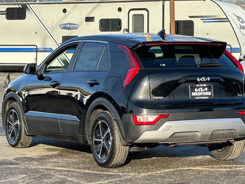 New 2026 Kia Niro LX FWD image 7