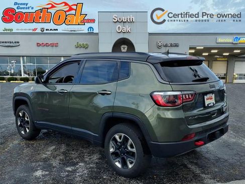 Used 2018 Jeep Compass Trailhawk w/ Cold Weather Group AWD/4WD image 4