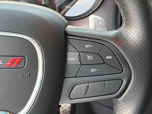 Used 2022 Dodge Charger R/T w/ Plus Group RWD image 21