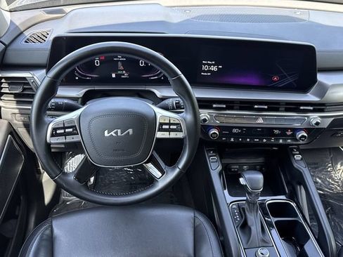 Used 2023 Kia Telluride S w/ S Sunroof Package FWD image 24